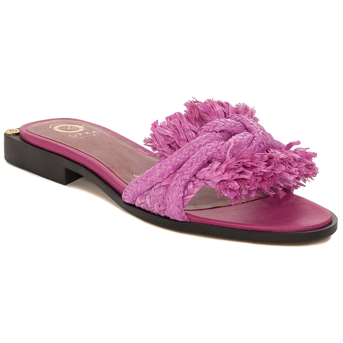 Bari Fuchsia slides